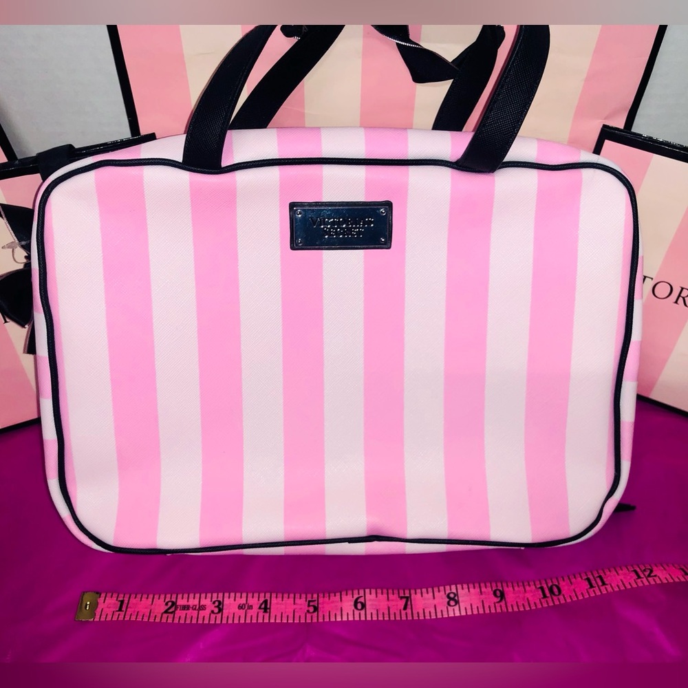 Victoria's Secret Pink MakeUp Striped Travel Bathroom Hanger Bag Car Flight